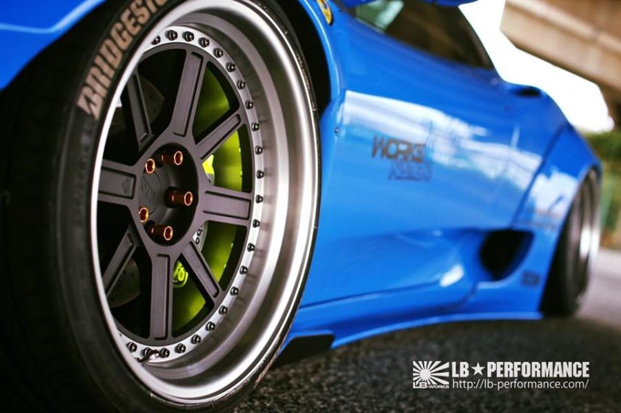Колеса Ferrari 360 Modena by Liberty Walk 2016 года  (фото 2 из 6)